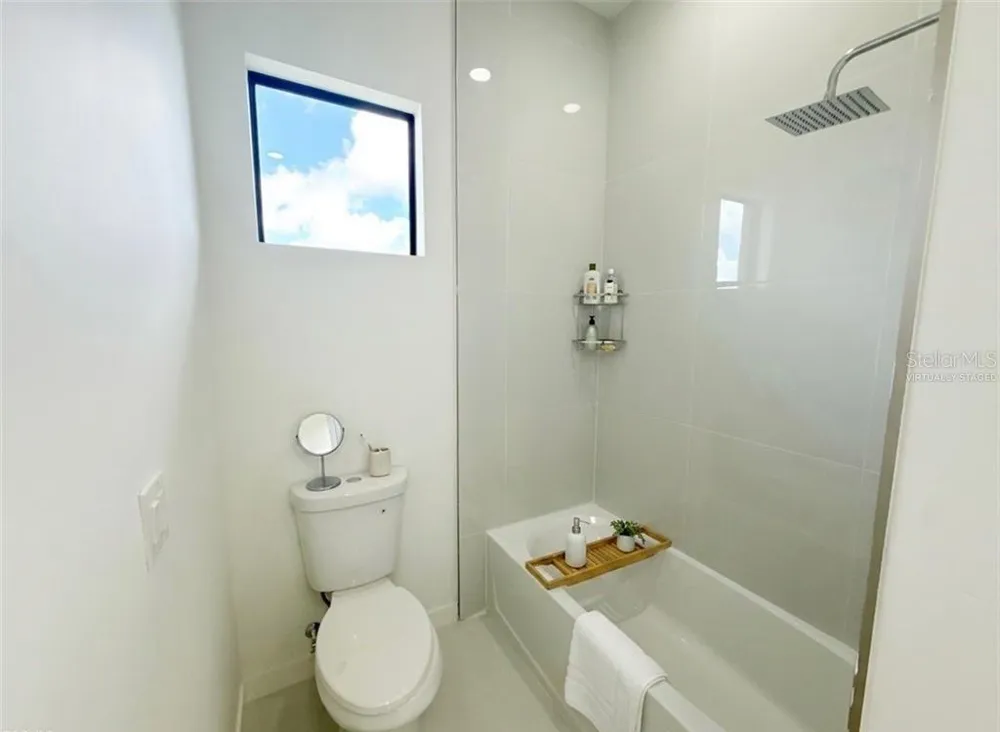 4332 NW 32ND STREET Cape Coral, FL 33993