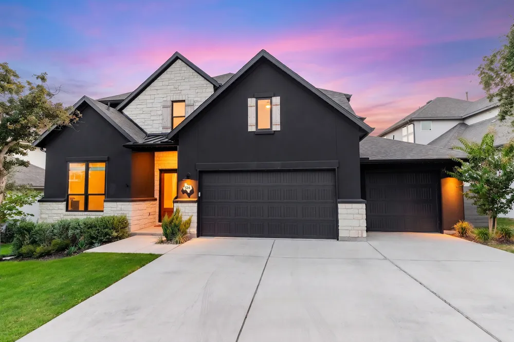 124 Silverwood Trail Georgetown, TX 78628