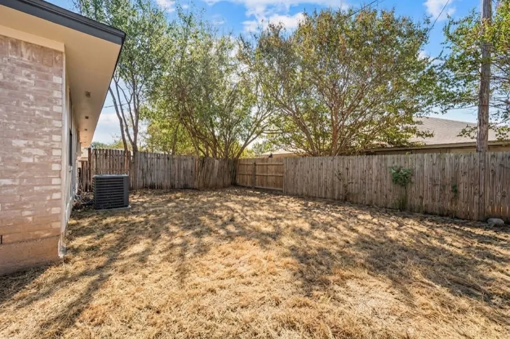 7712 Brandi Place #7712 North Richland Hills, TX 76182