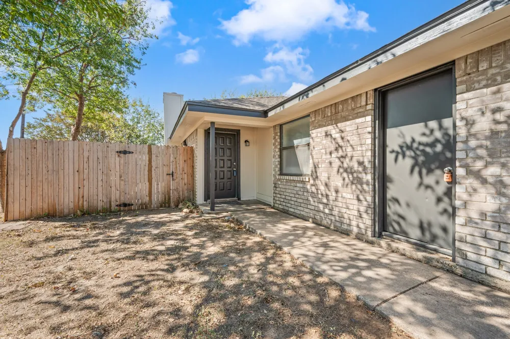 7714 Brandi Place #7714 North Richland Hills, TX 76182