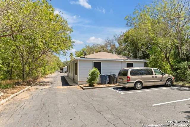 1655 Amanda San Antonio, TX 78210