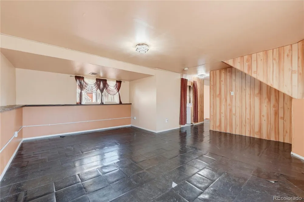 14451 Andrews Drive Denver, CO 80239
