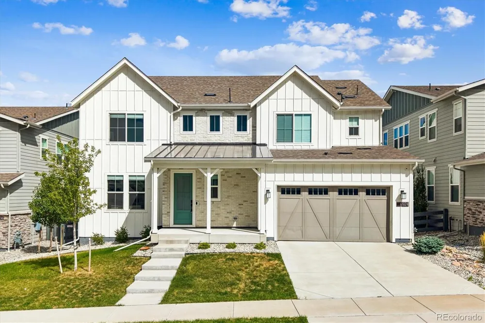 6924 Sunstrand Court Castle Pines, CO 80108