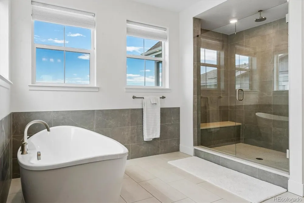 6924 Sunstrand Court Castle Pines, CO 80108