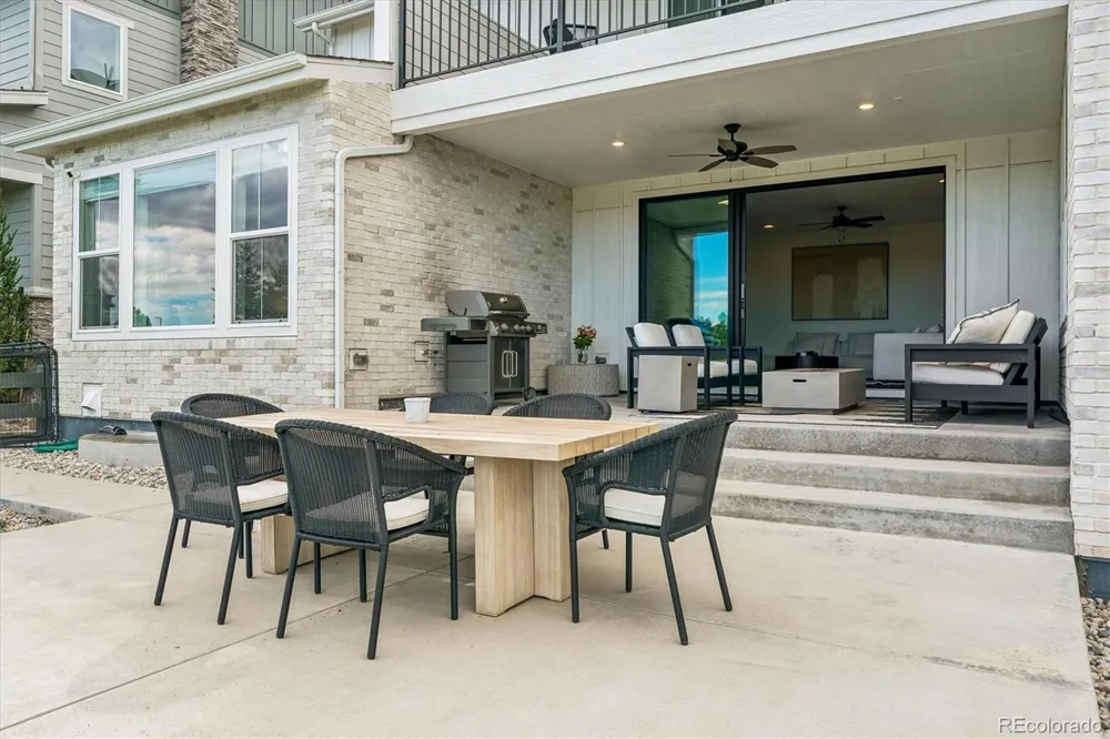 6924 Sunstrand Court Castle Pines, CO 80108