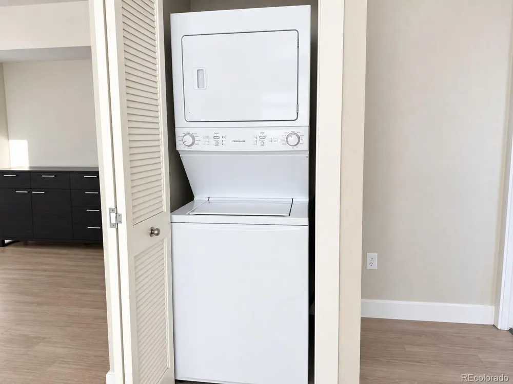 190 S Cherrywood Drive #202 Lafayette, CO 80026
