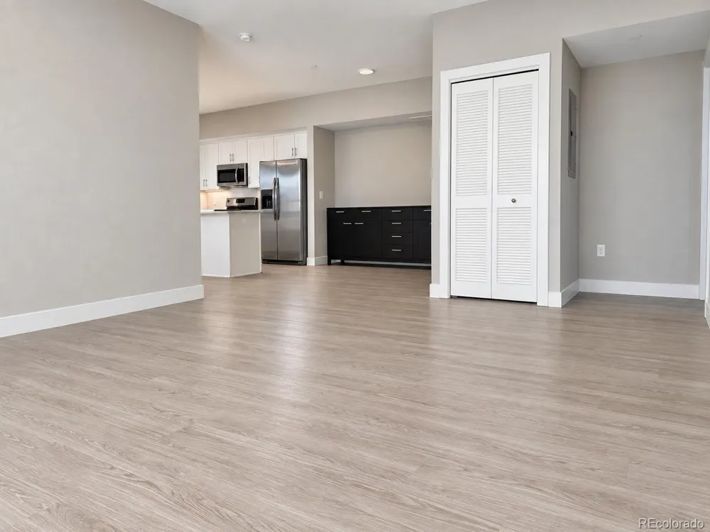 190 S Cherrywood Drive #202 Lafayette, CO 80026
