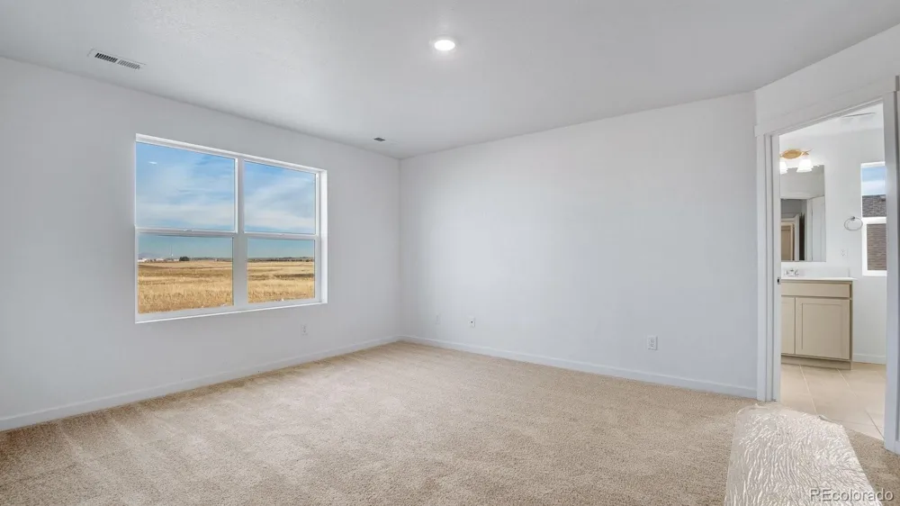43112 Castle Stuart Street Elizabeth, CO 80107
