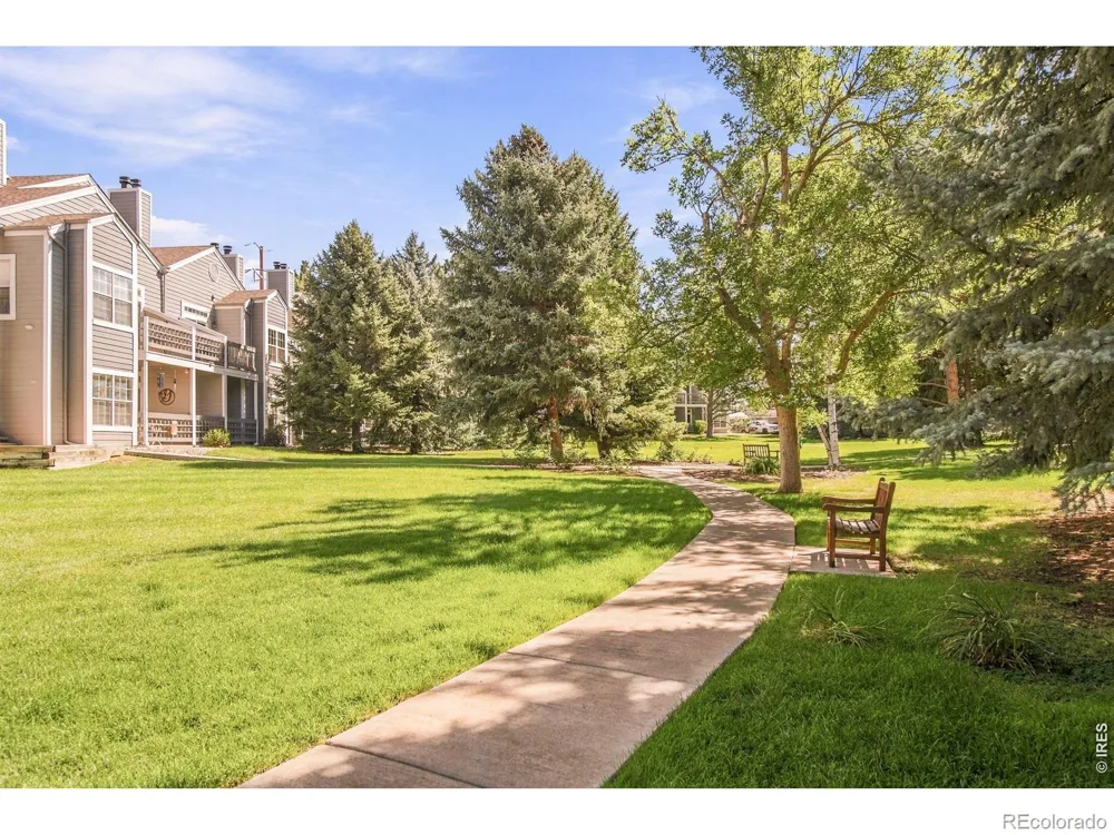 7436 Singing Hills Drive Boulder, CO 80301