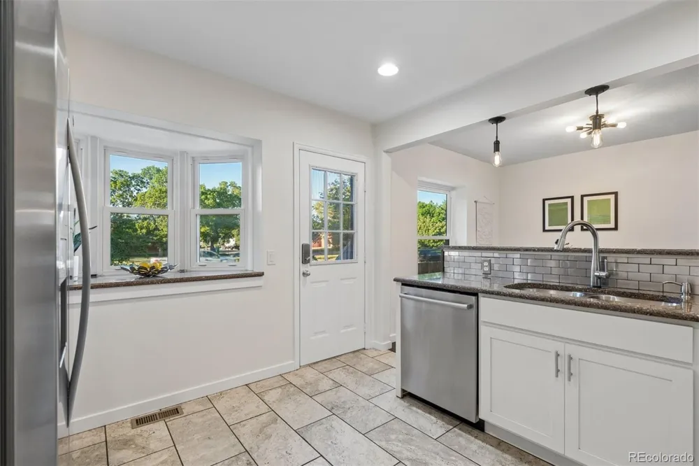 301 S Krameria Street Denver, CO 80224
