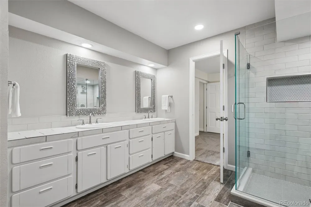 301 S Krameria Street Denver, CO 80224