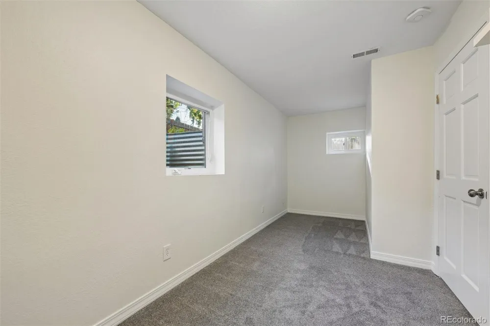 301 S Krameria Street Denver, CO 80224