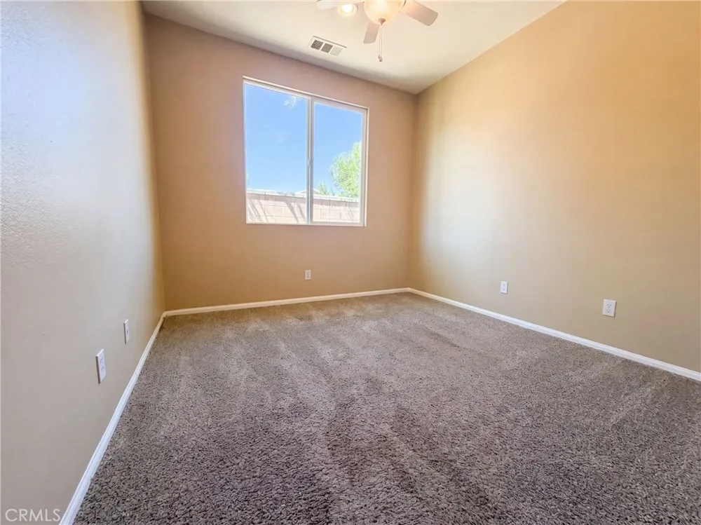 3136 Hibiscus Hemet, CA 92545
