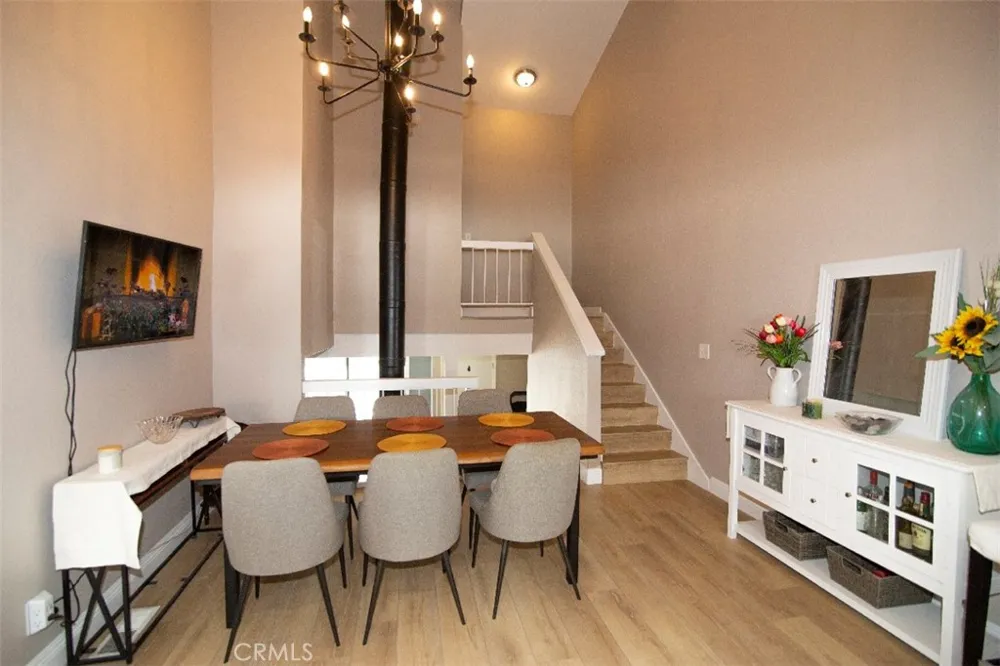 6255 Canoga Avenue #18 Los Angeles, CA 91367