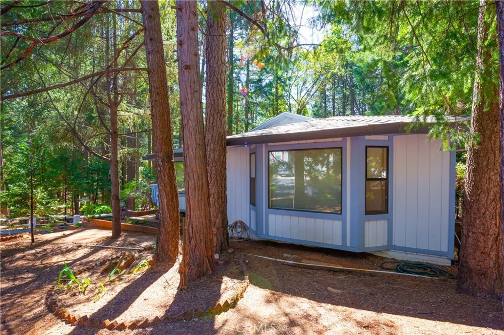 14665 Bridgeport Magalia, CA 95954