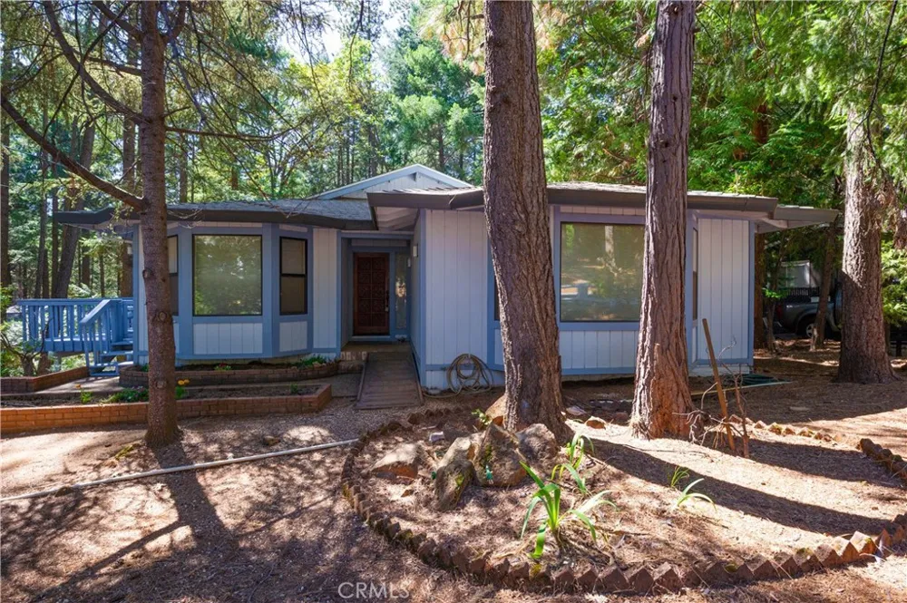 14665 Bridgeport Magalia, CA 95954