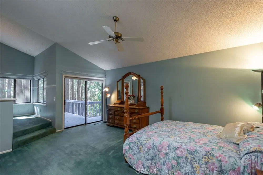 14665 Bridgeport Magalia, CA 95954