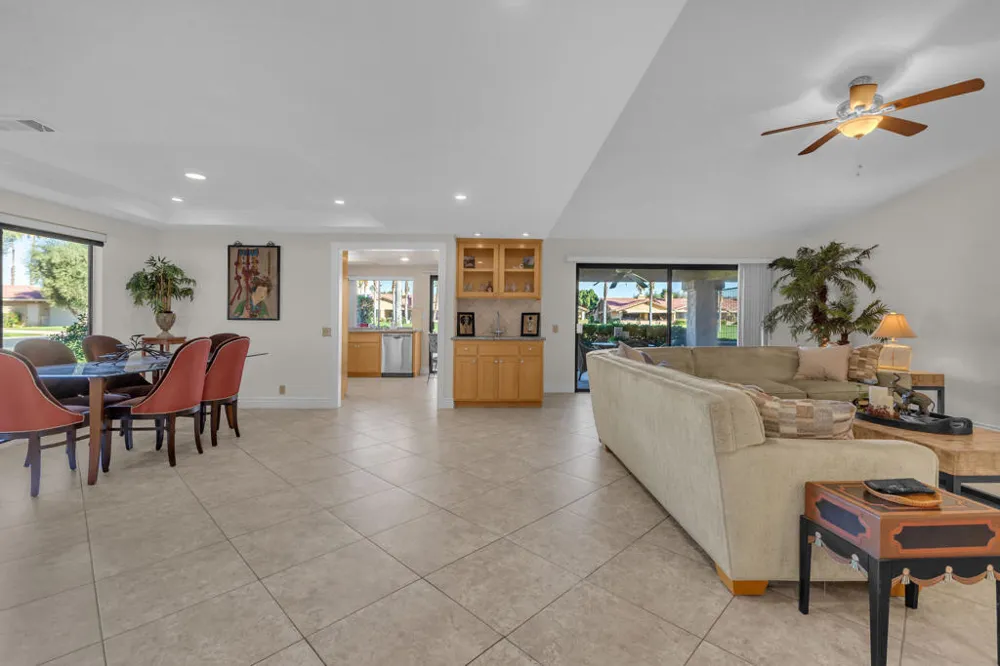 168 Camino Arroyo S Palm Desert, CA 92260