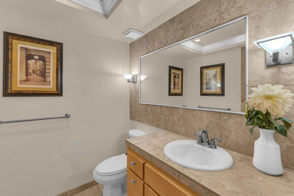 168 Camino Arroyo S Palm Desert, CA 92260
