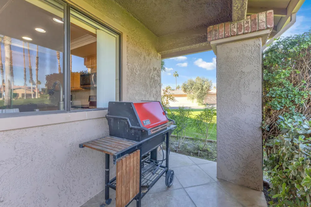 168 Camino Arroyo S Palm Desert, CA 92260
