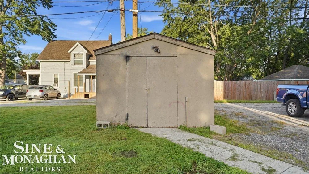 419 14th Street Port Huron City, MI 48060