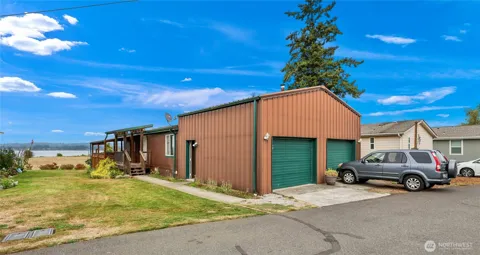 8585 Harborview Road #5