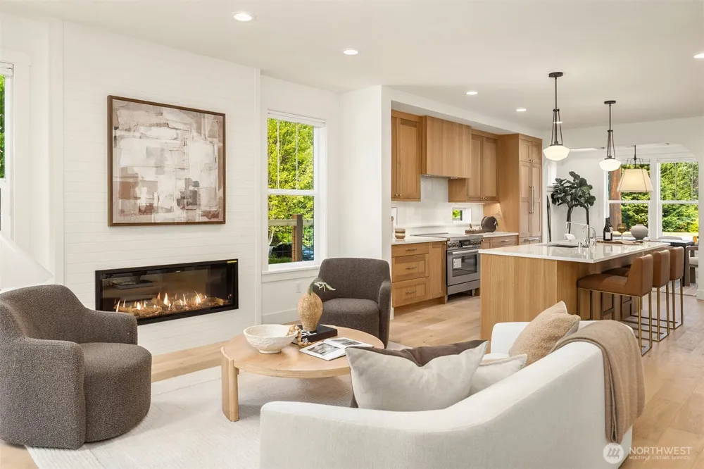 9331 126th Avenue NE Kirkland, WA 98033