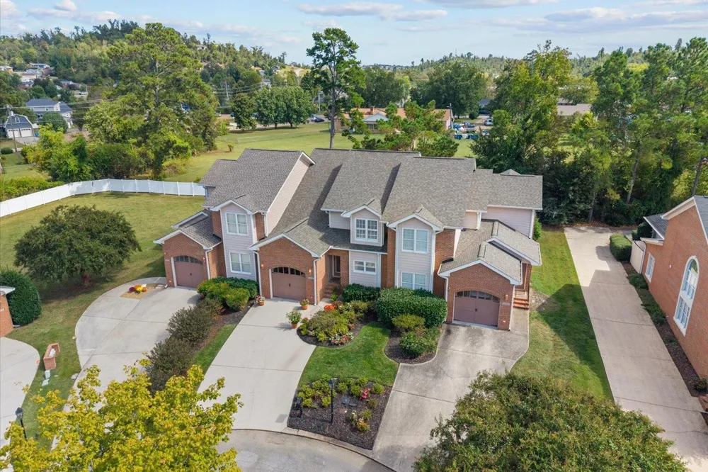 2528 St Lucie Court Chattanooga, TN 37421