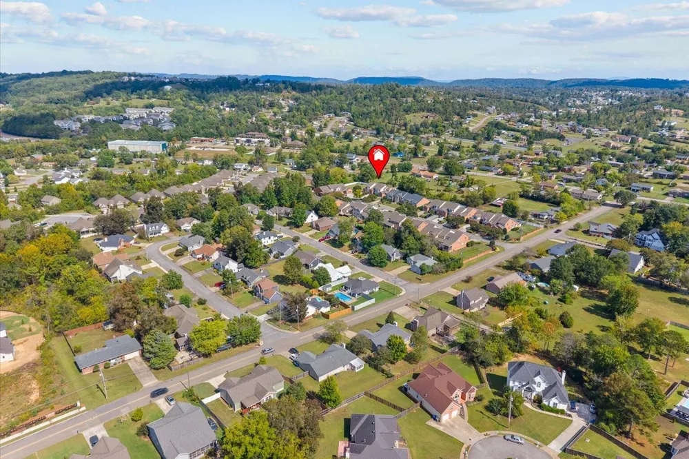 2528 St Lucie Court Chattanooga, TN 37421