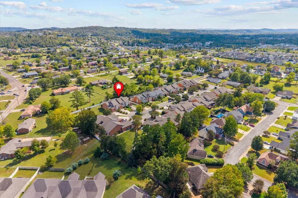 2528 St Lucie Court Chattanooga, TN 37421