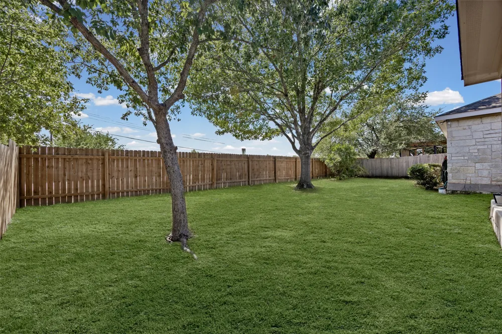 6801 Cromarty Lane Austin, TX 78754