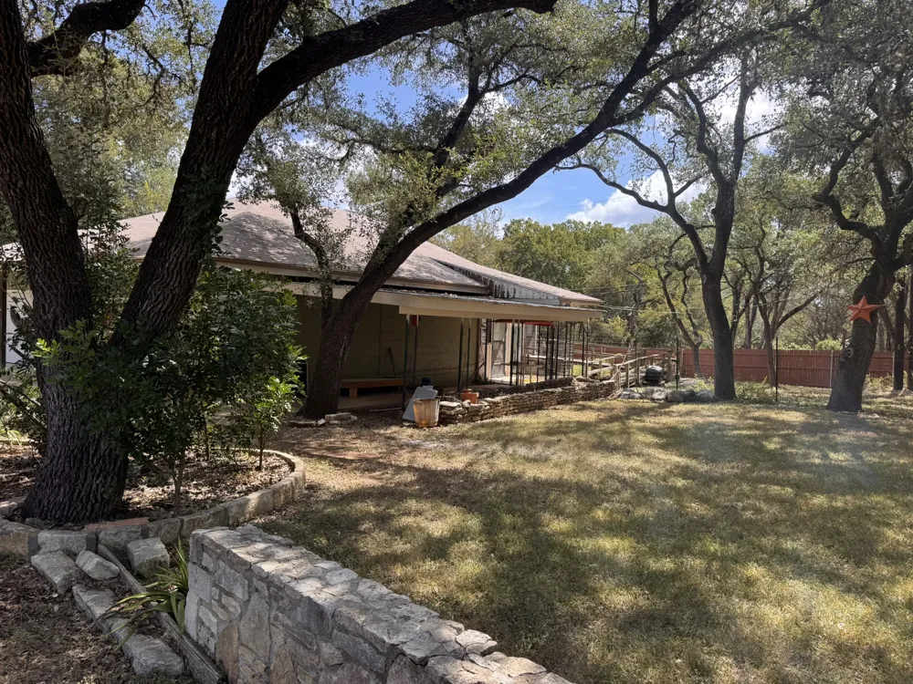 13 Presidio Road Wimberley, TX 78676