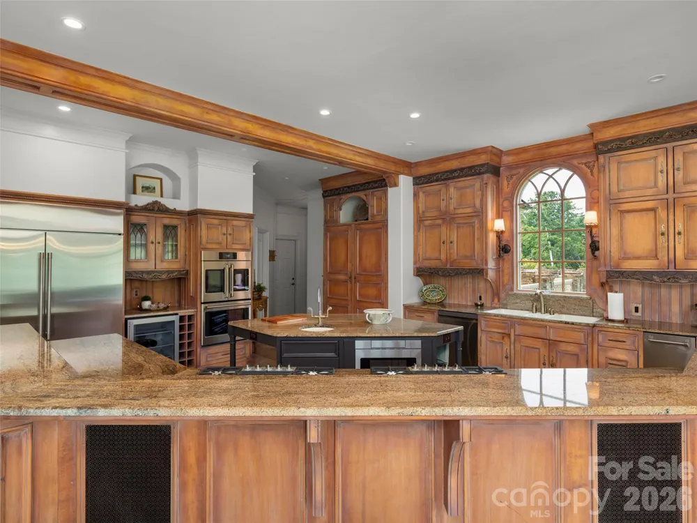 9 Brooklawn Chase Asheville, NC 28803