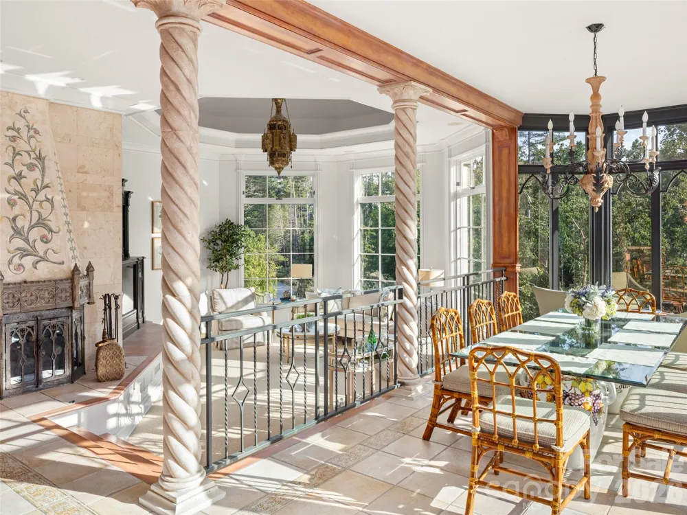 9 Brooklawn Chase Asheville, NC 28803