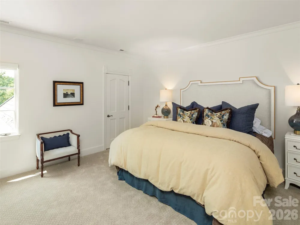 9 Brooklawn Chase Asheville, NC 28803