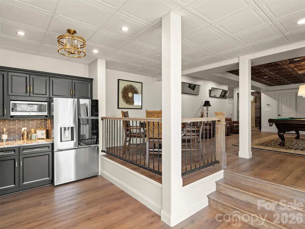 9 Brooklawn Chase Asheville, NC 28803
