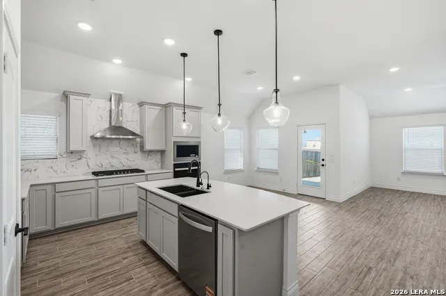 313 WILD YONDER LANE Boerne, TX 78006