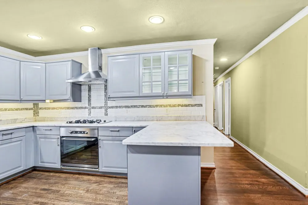 10035 Woodgrove Drive Dallas, TX 75218