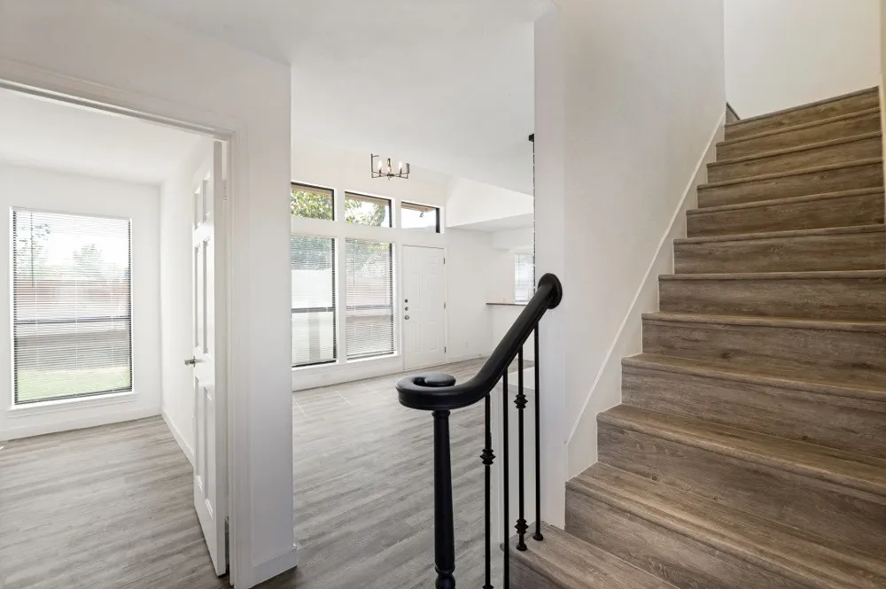 18240 Midway Road #806 Dallas, TX 75287