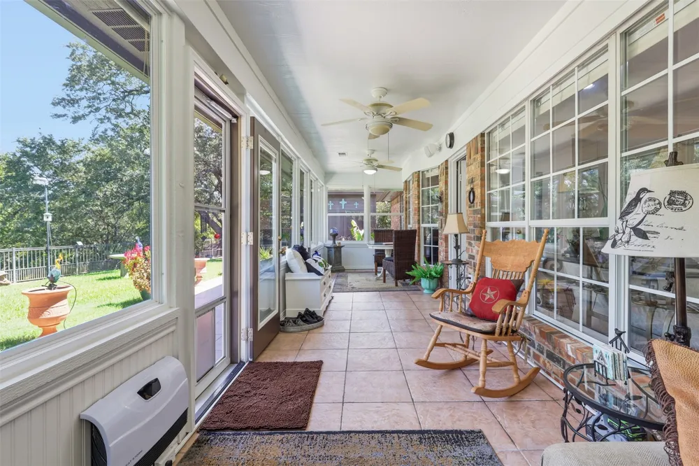 5004 Mohawk Court De Cordova, TX 76049