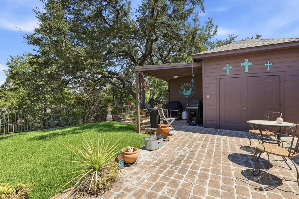 5004 Mohawk Court De Cordova, TX 76049
