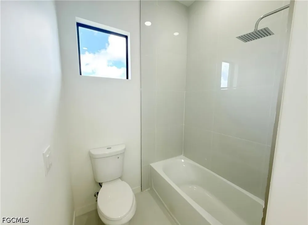 NW 32nd Street Cape Coral, FL 33993