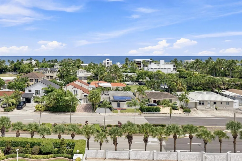 2715 Ocean Boulevard #7D Fort Lauderdale, FL 33308