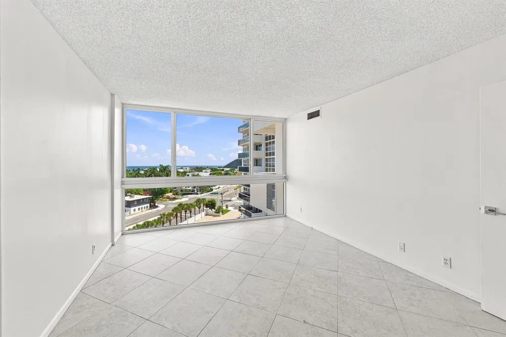2715 Ocean Boulevard #7D Fort Lauderdale, FL 33308