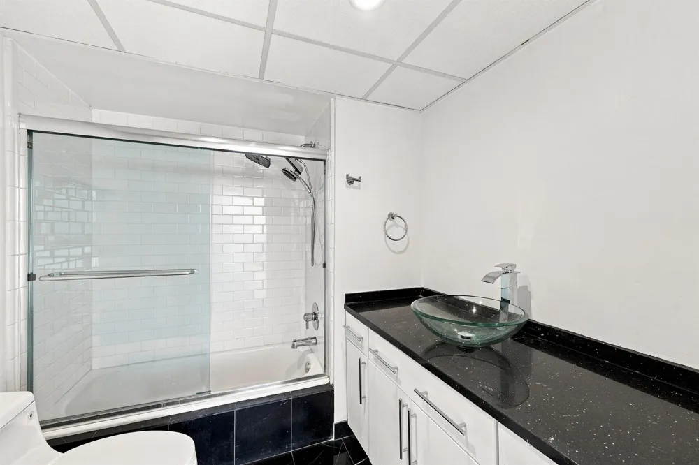 2715 Ocean Boulevard #7D Fort Lauderdale, FL 33308