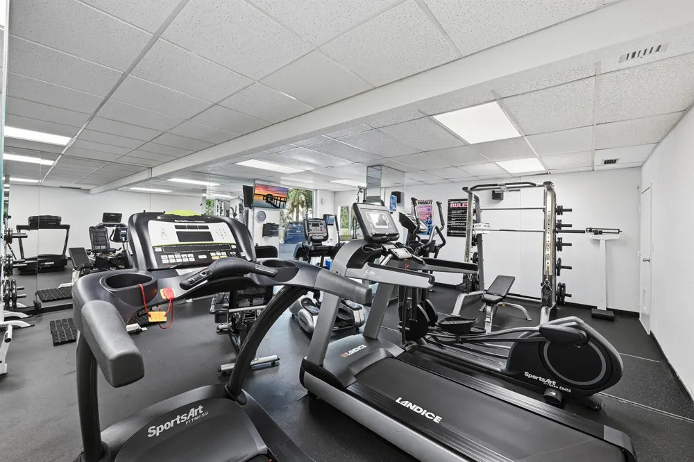 2715 Ocean Boulevard #7D Fort Lauderdale, FL 33308