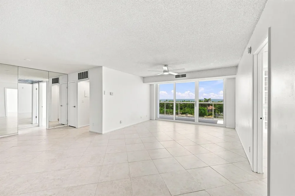 2715 Ocean Boulevard #7D Fort Lauderdale, FL 33308