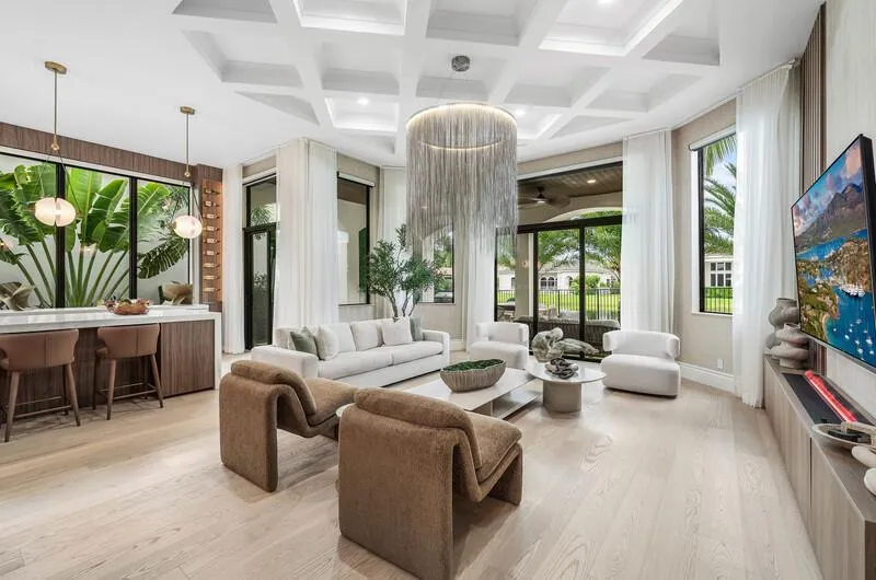 17545 Middlebrook Way Way Boca Raton, FL 33496