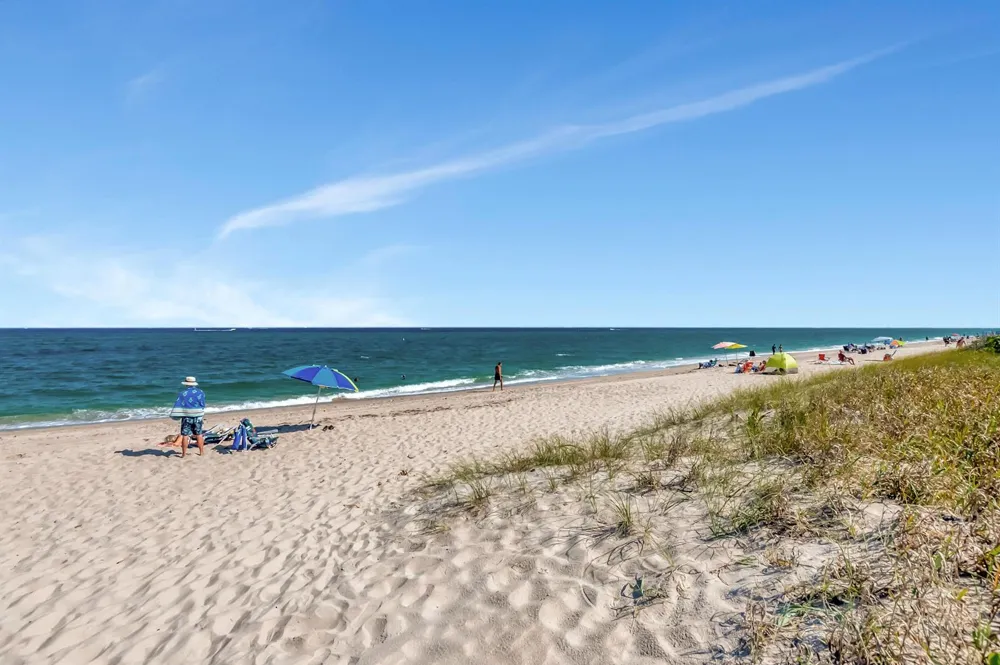 1776 BAY DRIVE Pompano Beach, FL 33062