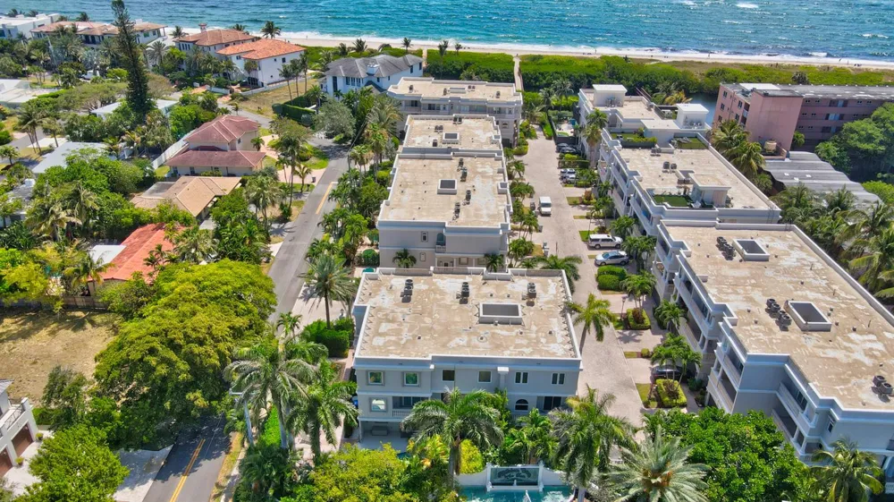 1776 BAY DRIVE Pompano Beach, FL 33062